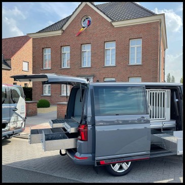 Mobile Zwinger.jpg